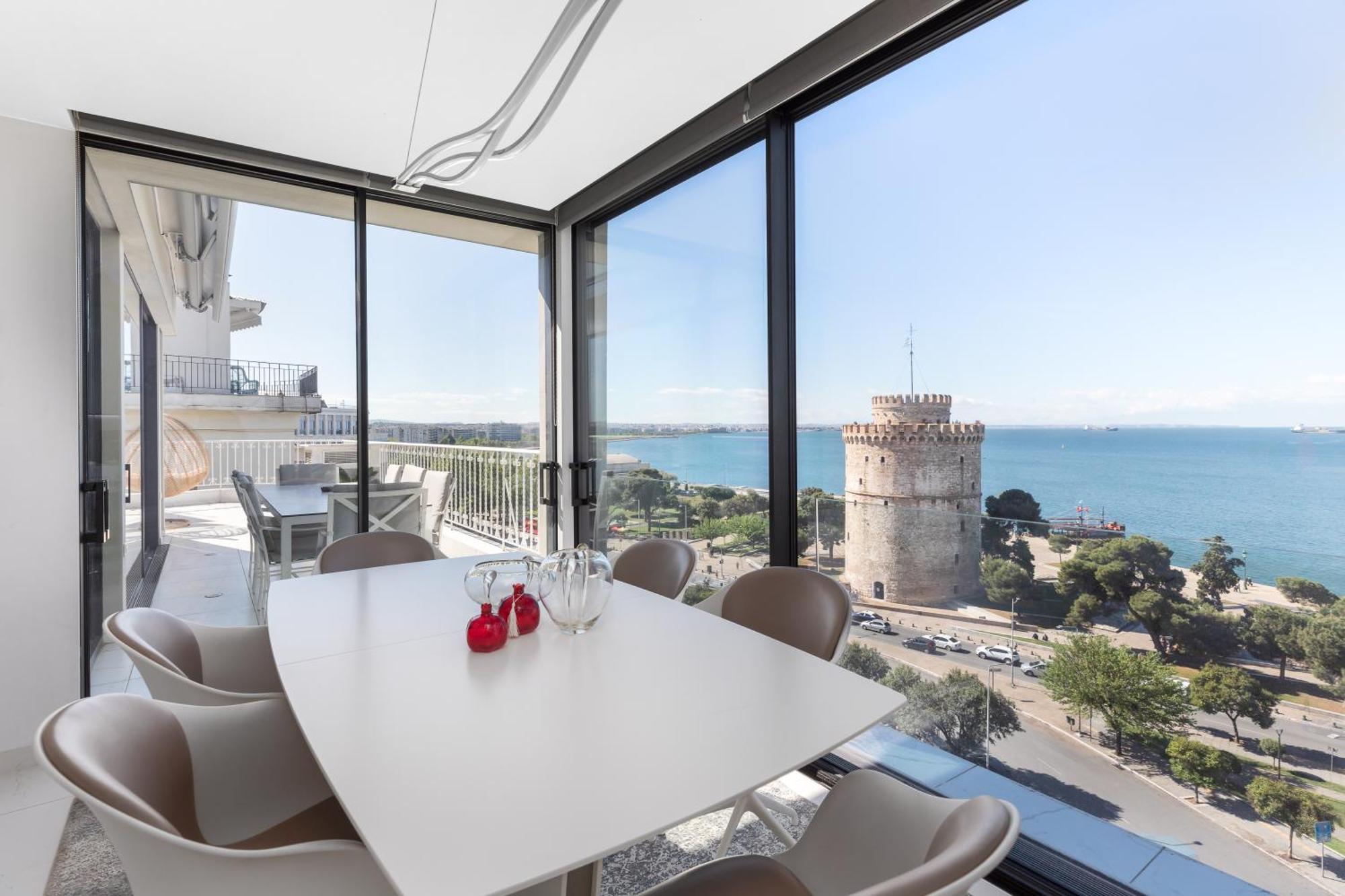 Aria, Lux Seafront Apt With White Tower View Appartement